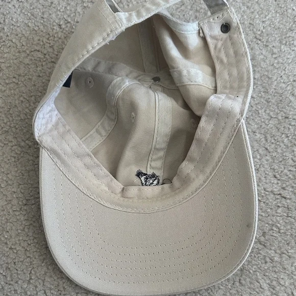 Canadian Goose Embroidered Cap - Picture 4 of 4